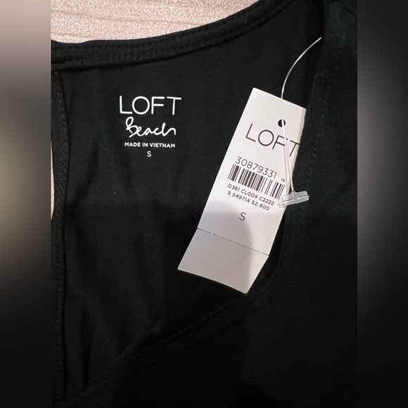 NWT LOFT Beach Romper ๐๏ธโ๏ธ๐โจ - Picture 2 of 3
